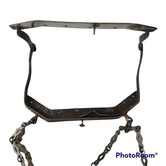 Victorian antique metal frame and chainfor reticule bag - Picture 4 of 6